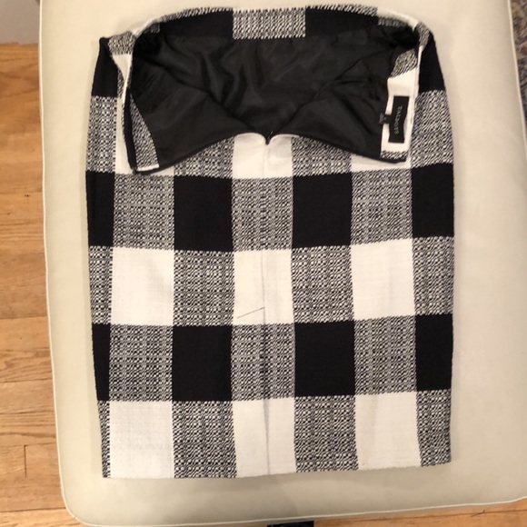 Talbots white/black checked pencil skirt, NWOT - Picture 4 of 6